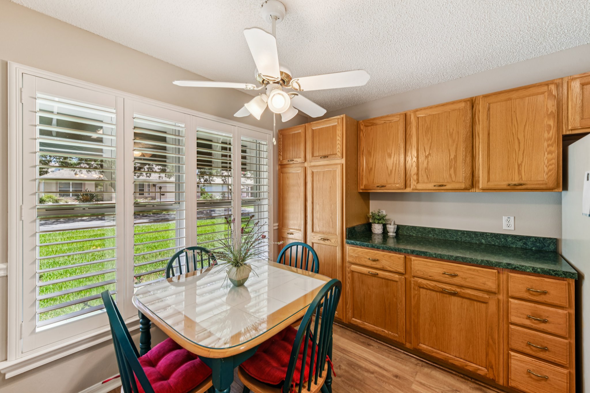 Loma Paseo Dr-S0207-013.jpg