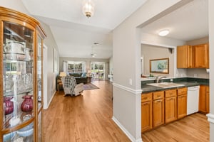 Loma Paseo Dr-S0207-015.jpg