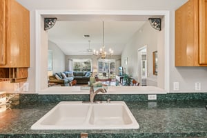 Loma Paseo Dr-S0207-016.jpg