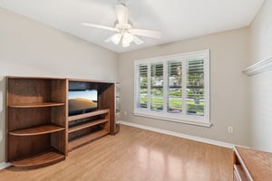 Loma Paseo Dr-S0207-020.jpg