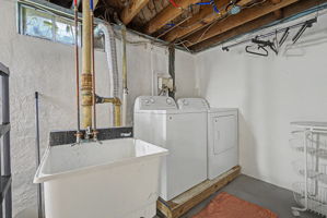  Photo 36
