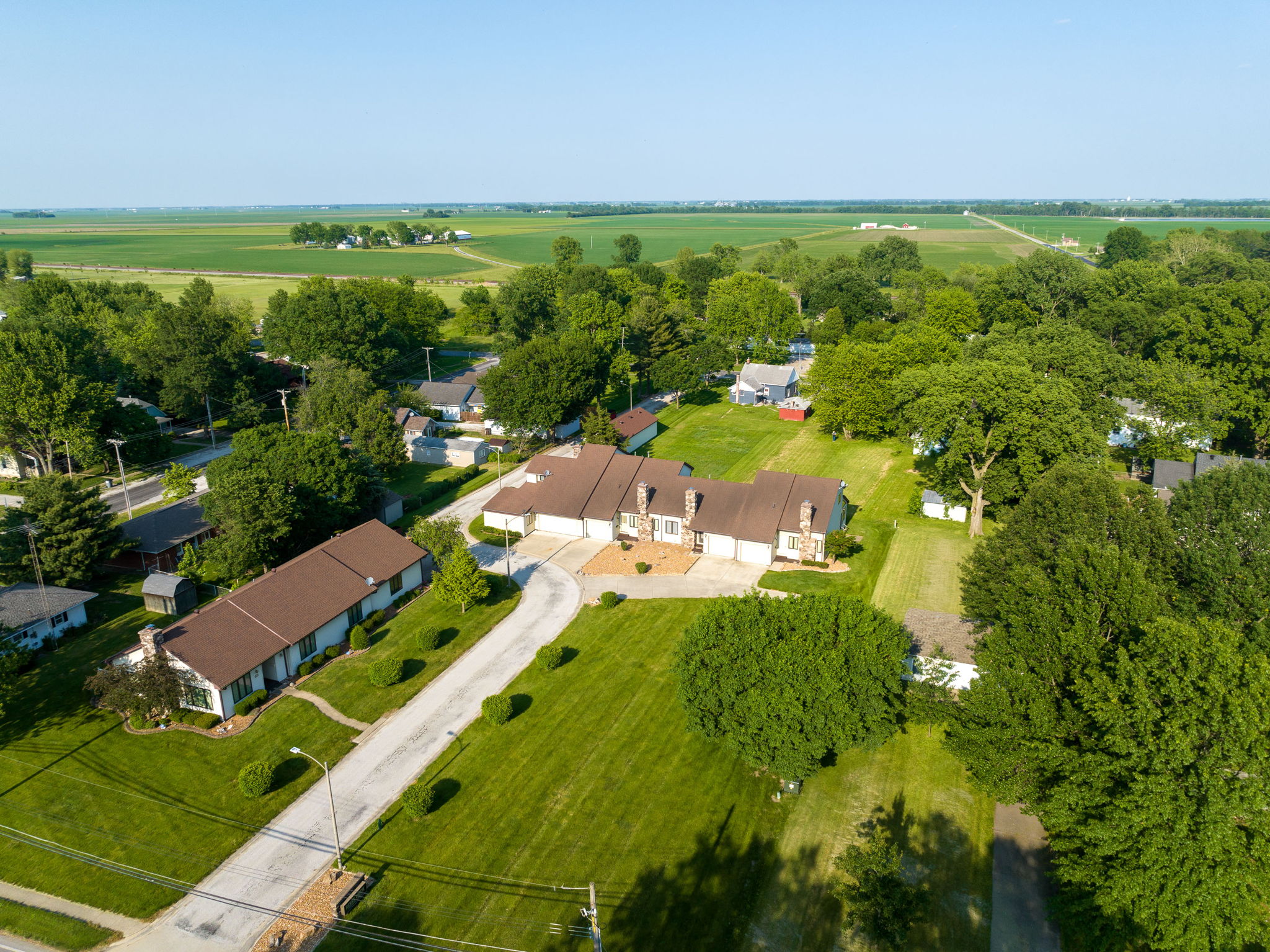 516 N Springfield St, Virden, IL 62690 Design Eyes Photography