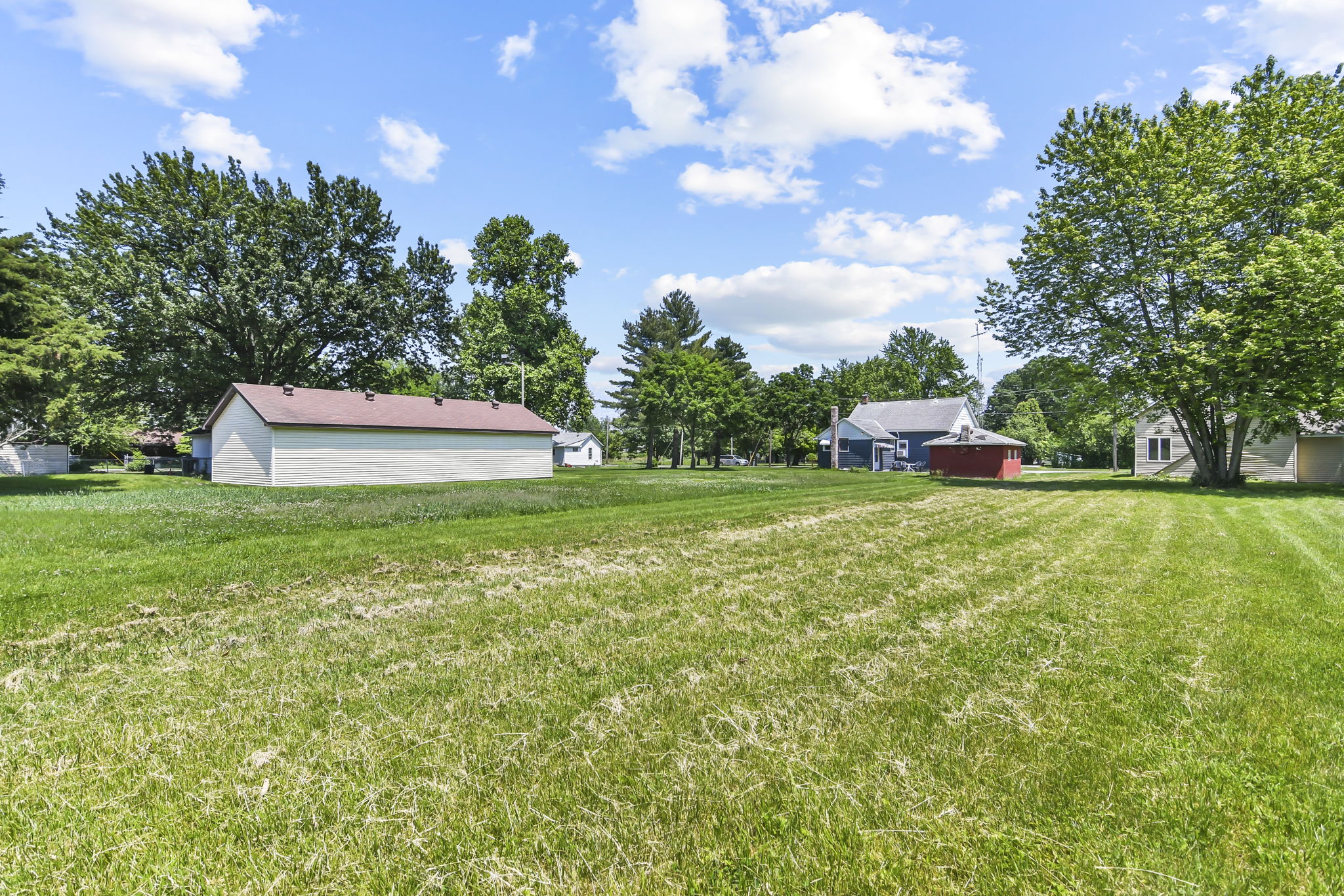 516 N Springfield St, Virden, IL 62690 | Design Eyes Photography