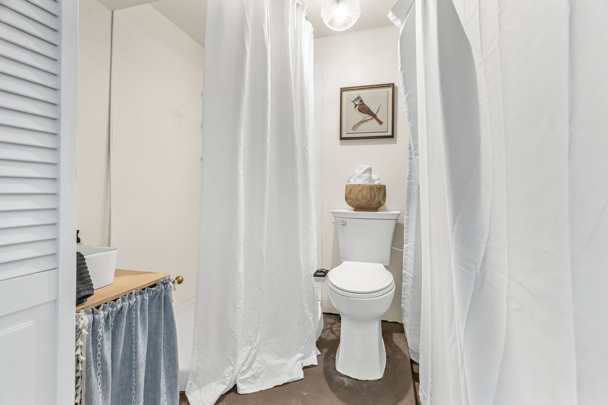 Interior-18