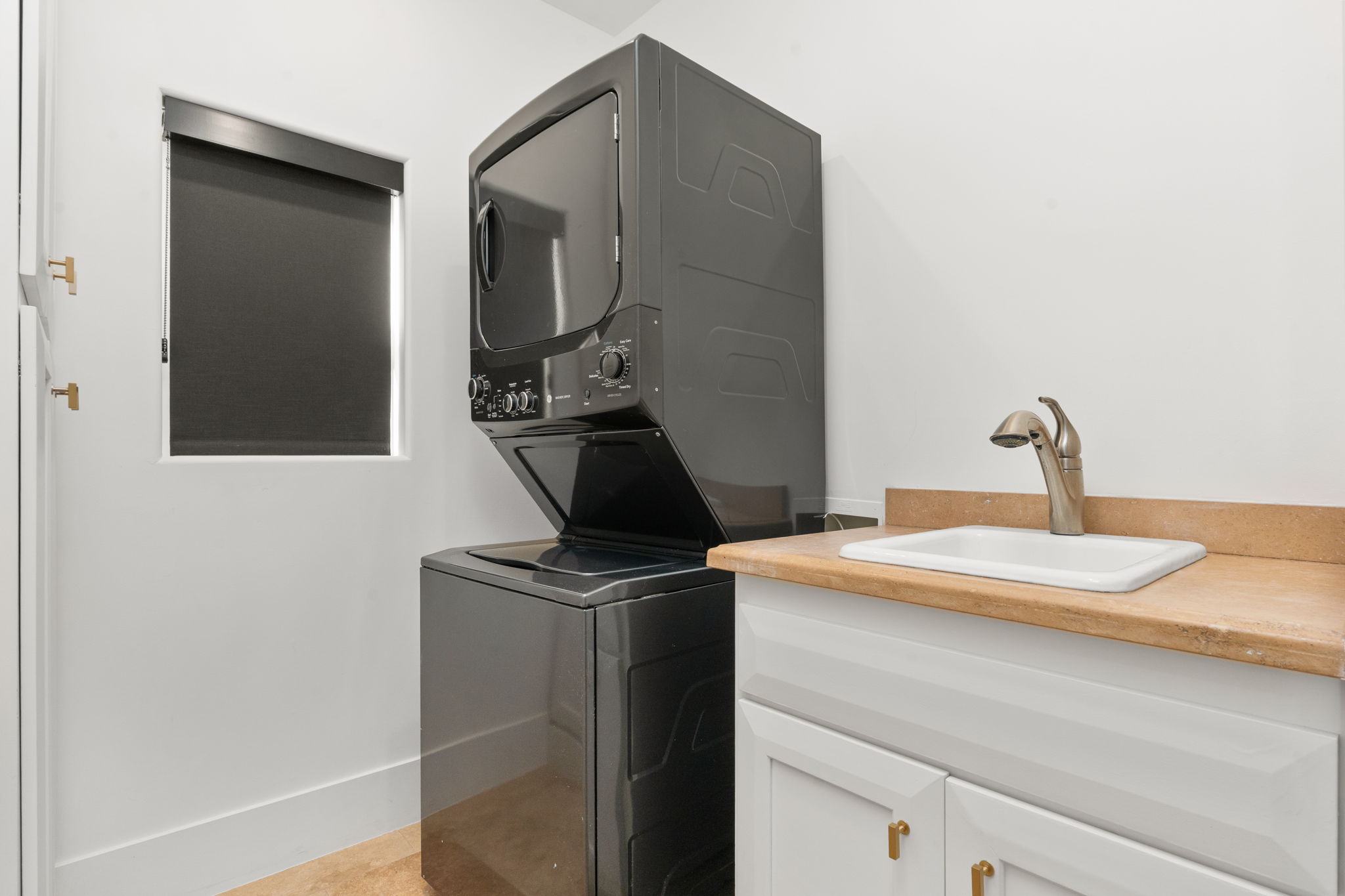 LOWER UNIT LAUNDRY ROOM