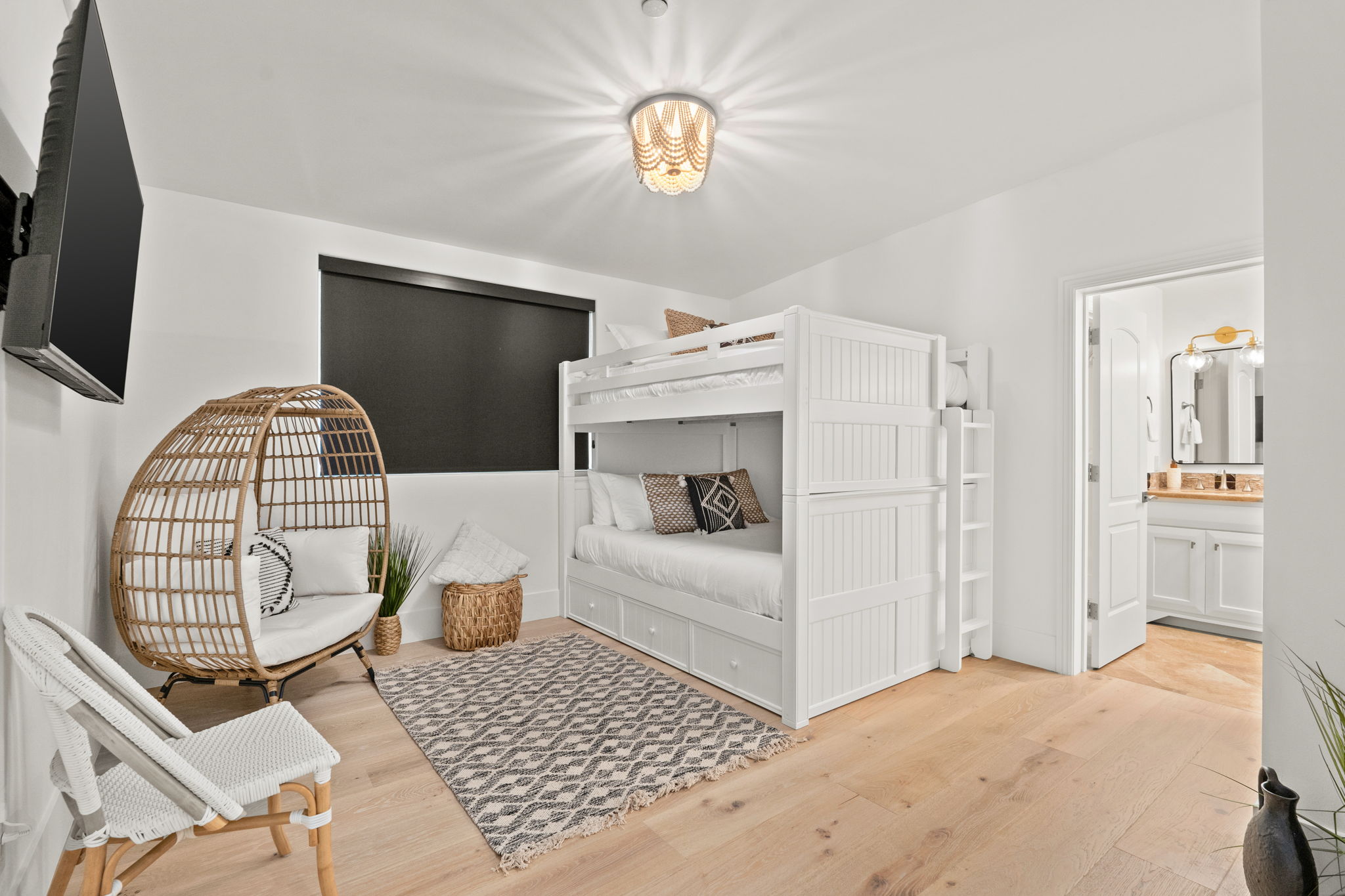 PENTHOUSE BUNK BED ROOM # 4