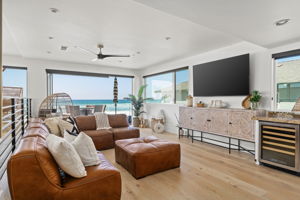 LOWWER UNIT LIVING ROOM