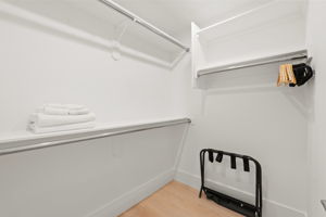 PENTHOUSE BED CLOSET # 2