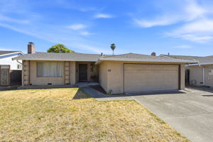 001_F8_516 Tuscarora Dr