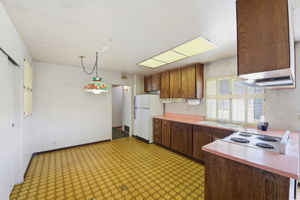 012_F8_516 Tuscarora Dr