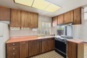 013_F8_516 Tuscarora Dr