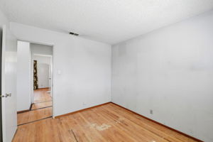 028_F8_516 Tuscarora Dr
