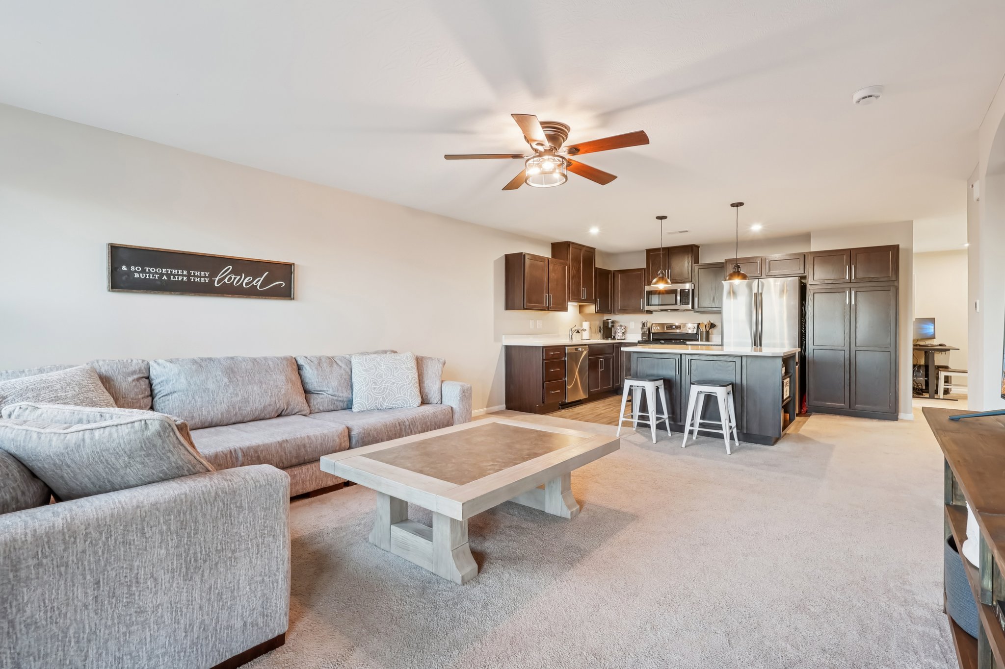 Hazeltine Ln-S1301-009.jpg