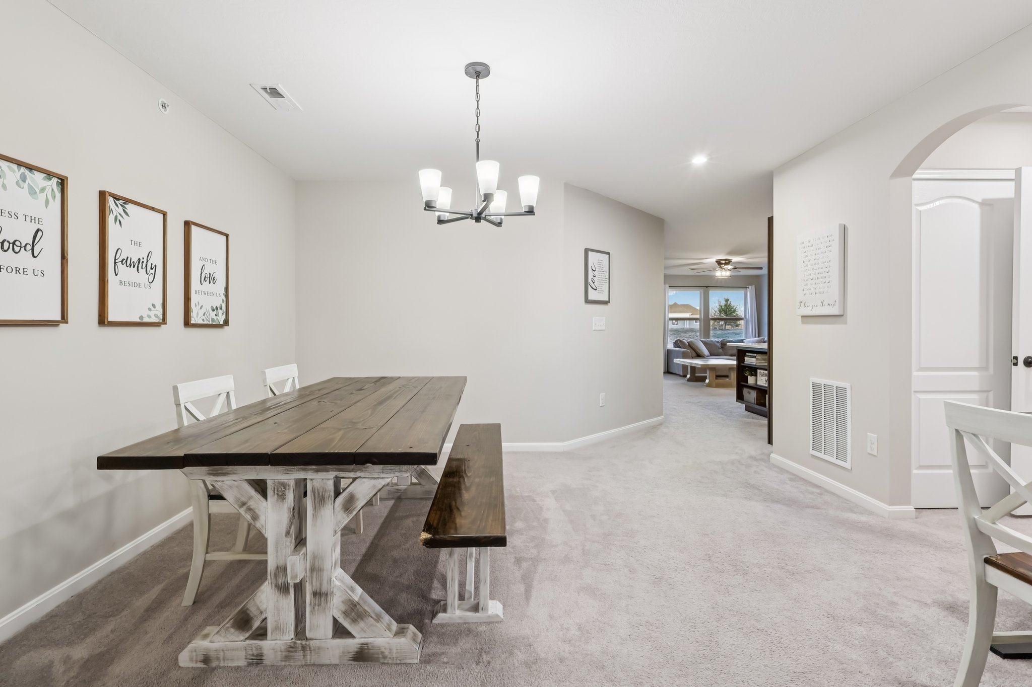 Hazeltine Ln-S1301-015.jpg