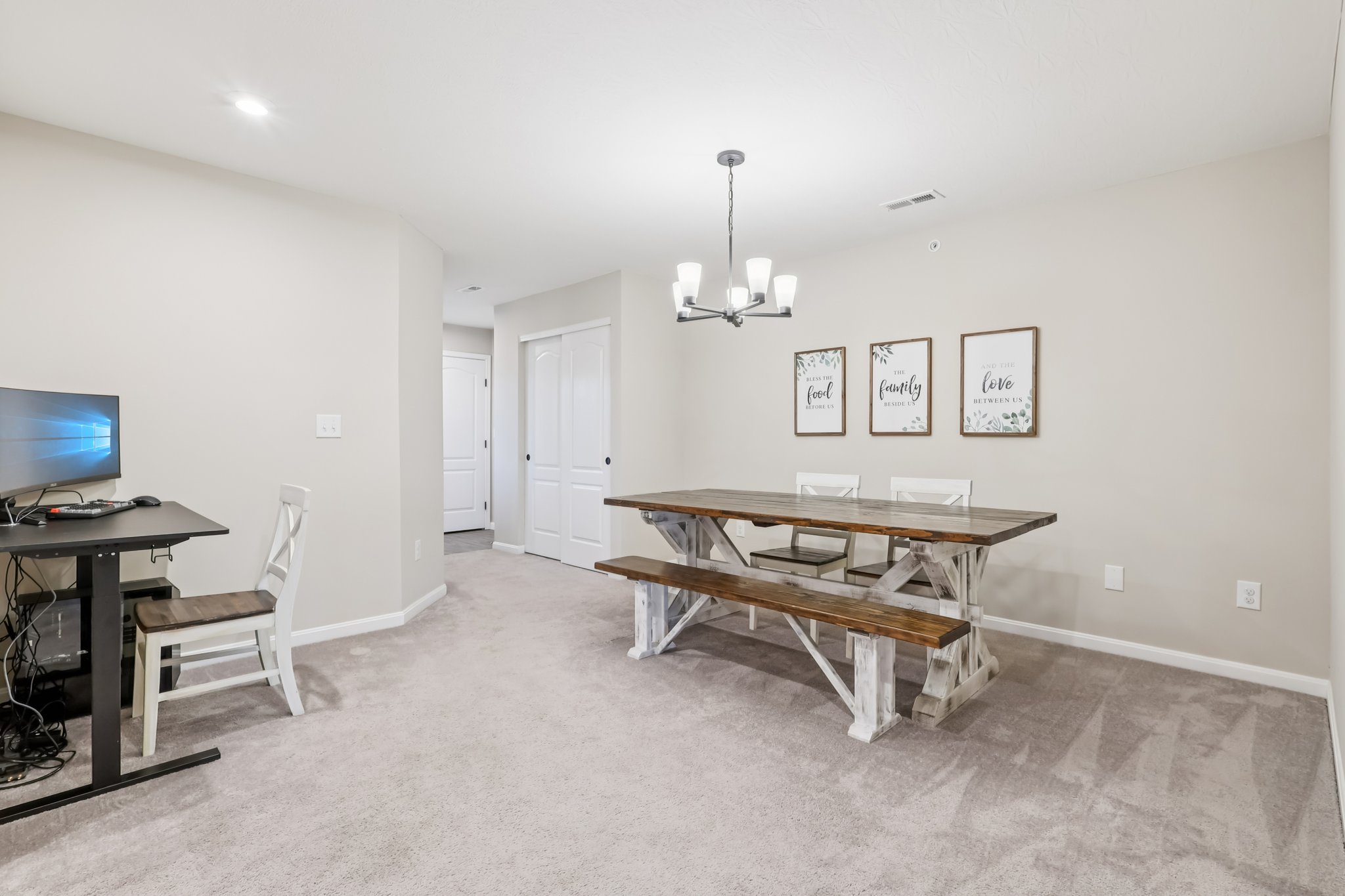 Hazeltine Ln-S1301-017.jpg