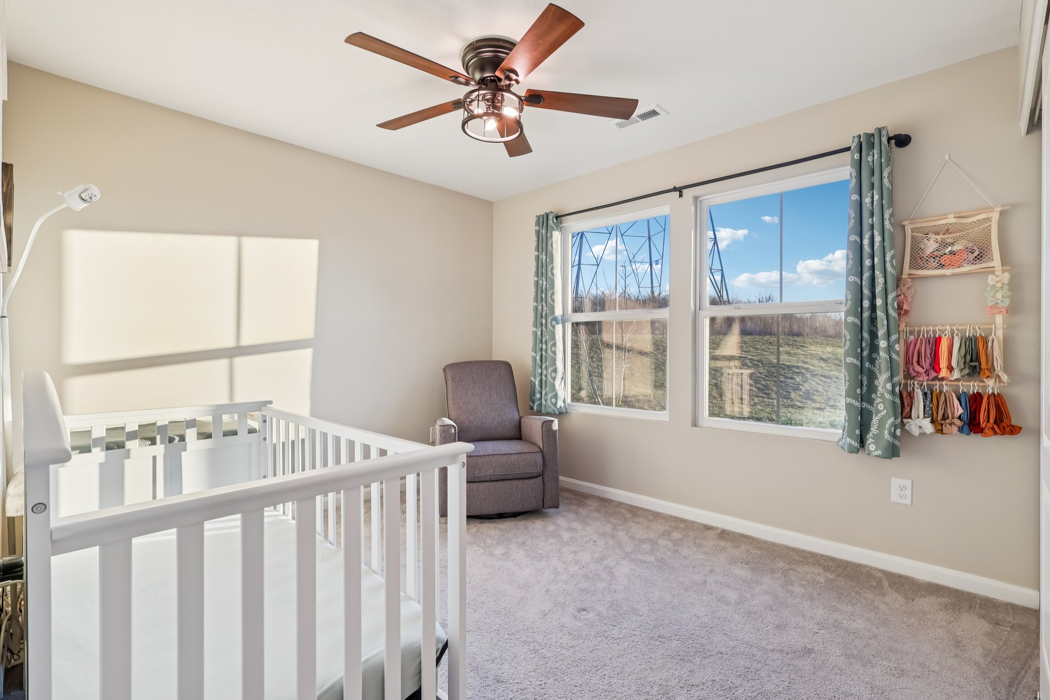 Hazeltine Ln-S1301-027.jpg