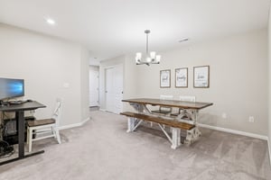 Hazeltine Ln-S1301-017.jpg