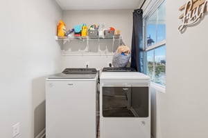 Hazeltine Ln-S1301-020.jpg