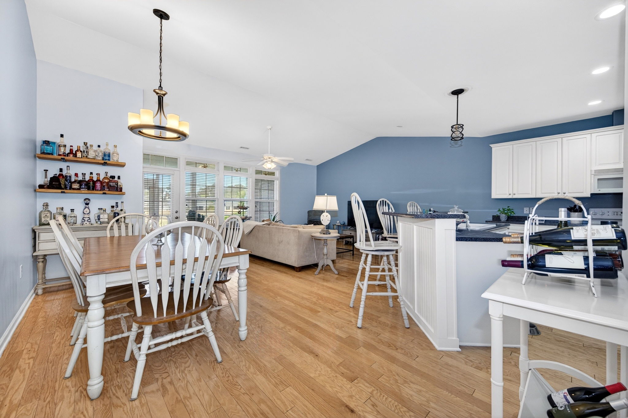 Living/Dining Room