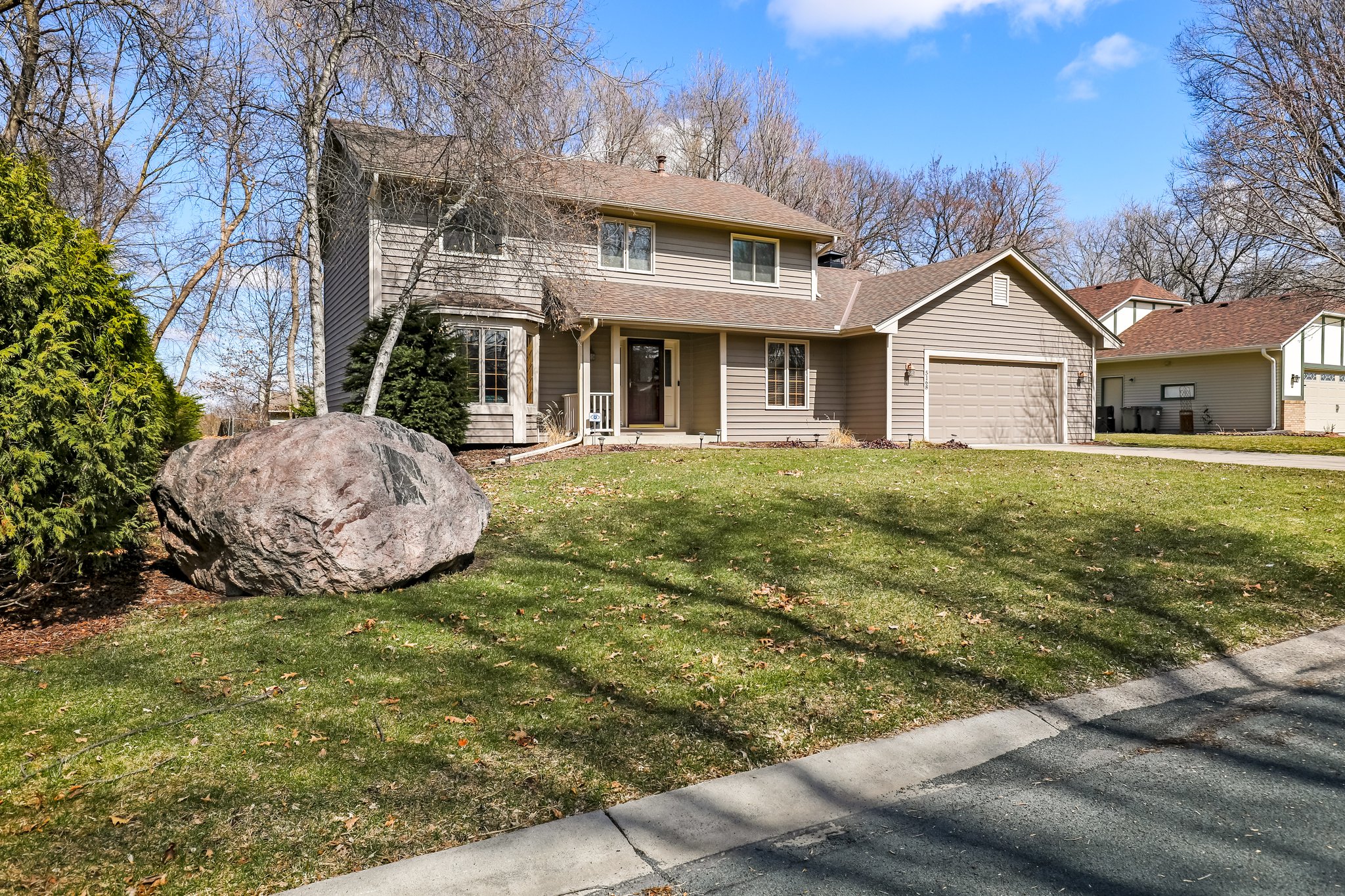 5168 W 145th St, Savage, MN 55378, US Photo 3
