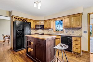 5168 W 145th St, Savage, MN 55378, US Photo 15