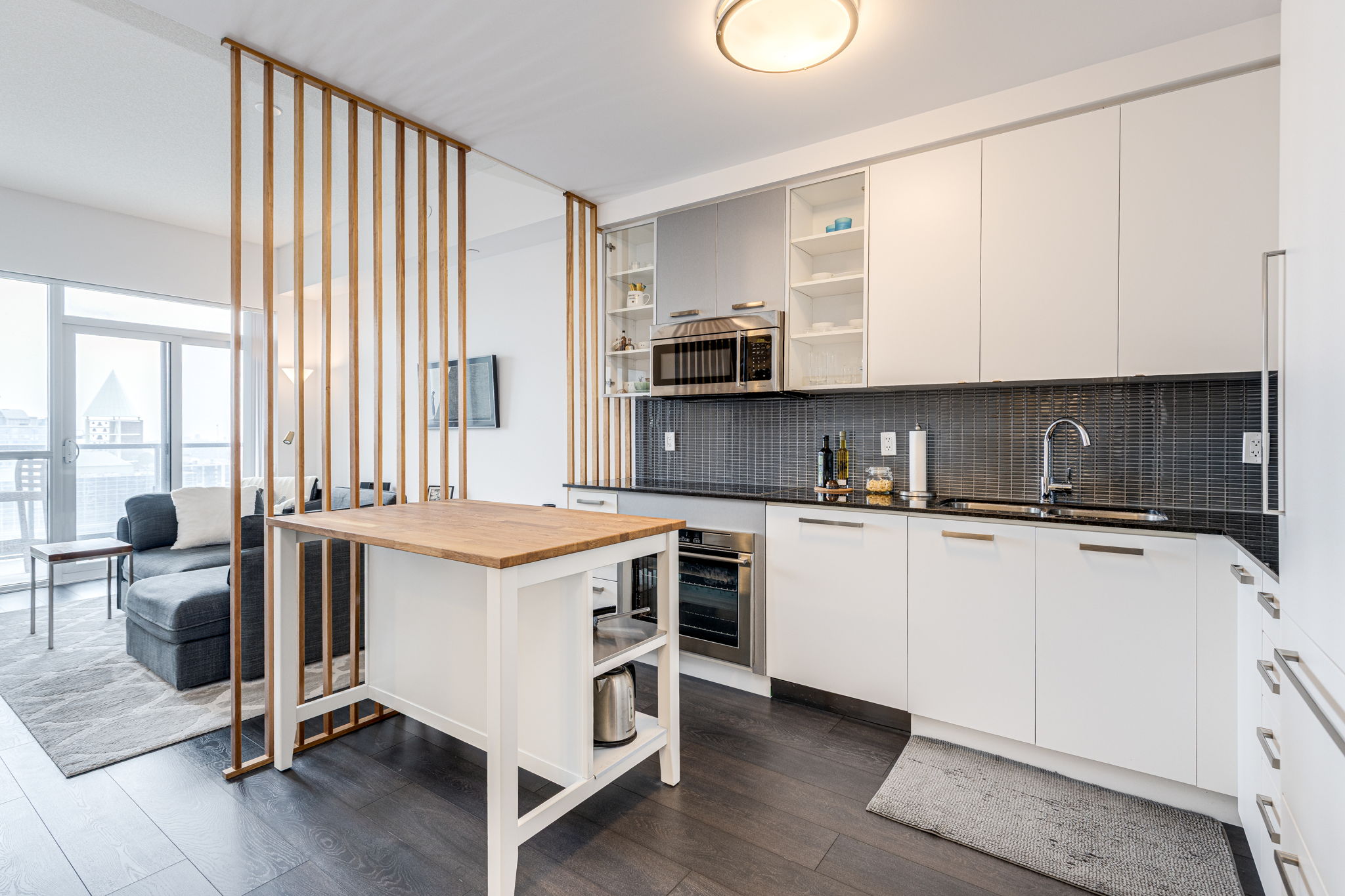 Toronto property showcase — delivered property photograph 6