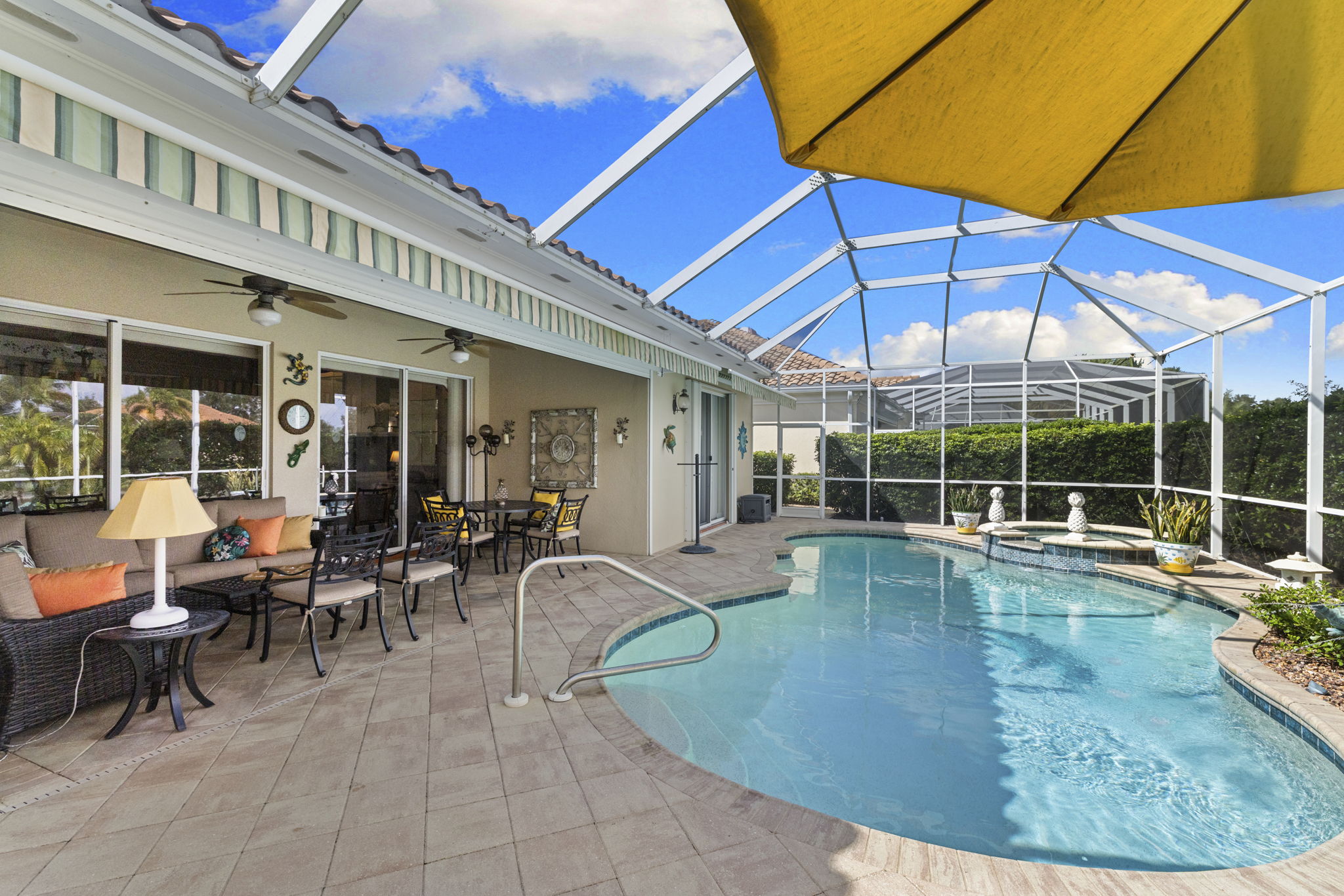Outdoor Living Area/Pool