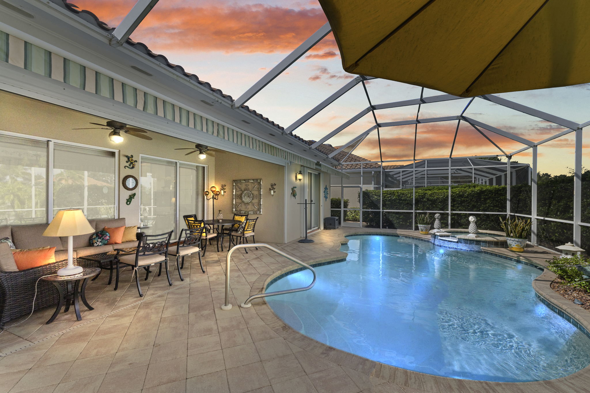 Pool twilight