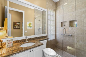 Full Bath 2