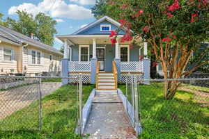 68th St-S0608-001.jpg