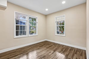 68th St-S0608-013.jpg