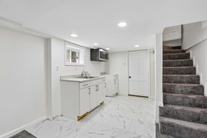 68th St-S0608-021.jpg
