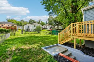 68th St-S0608-029.jpg