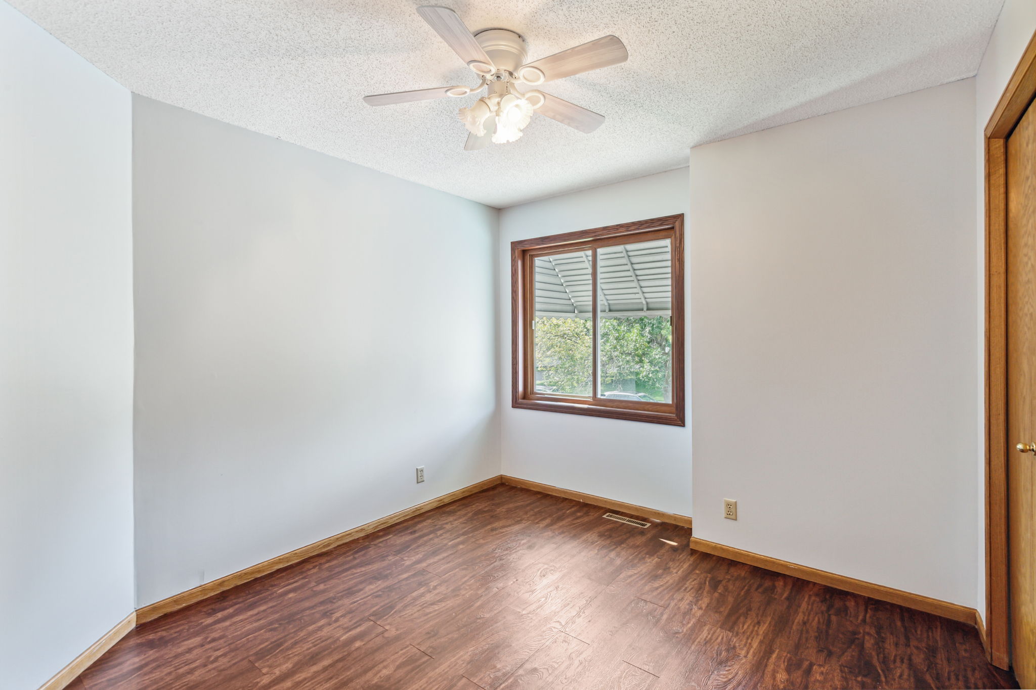 12_Interior