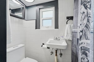  Photo 45
