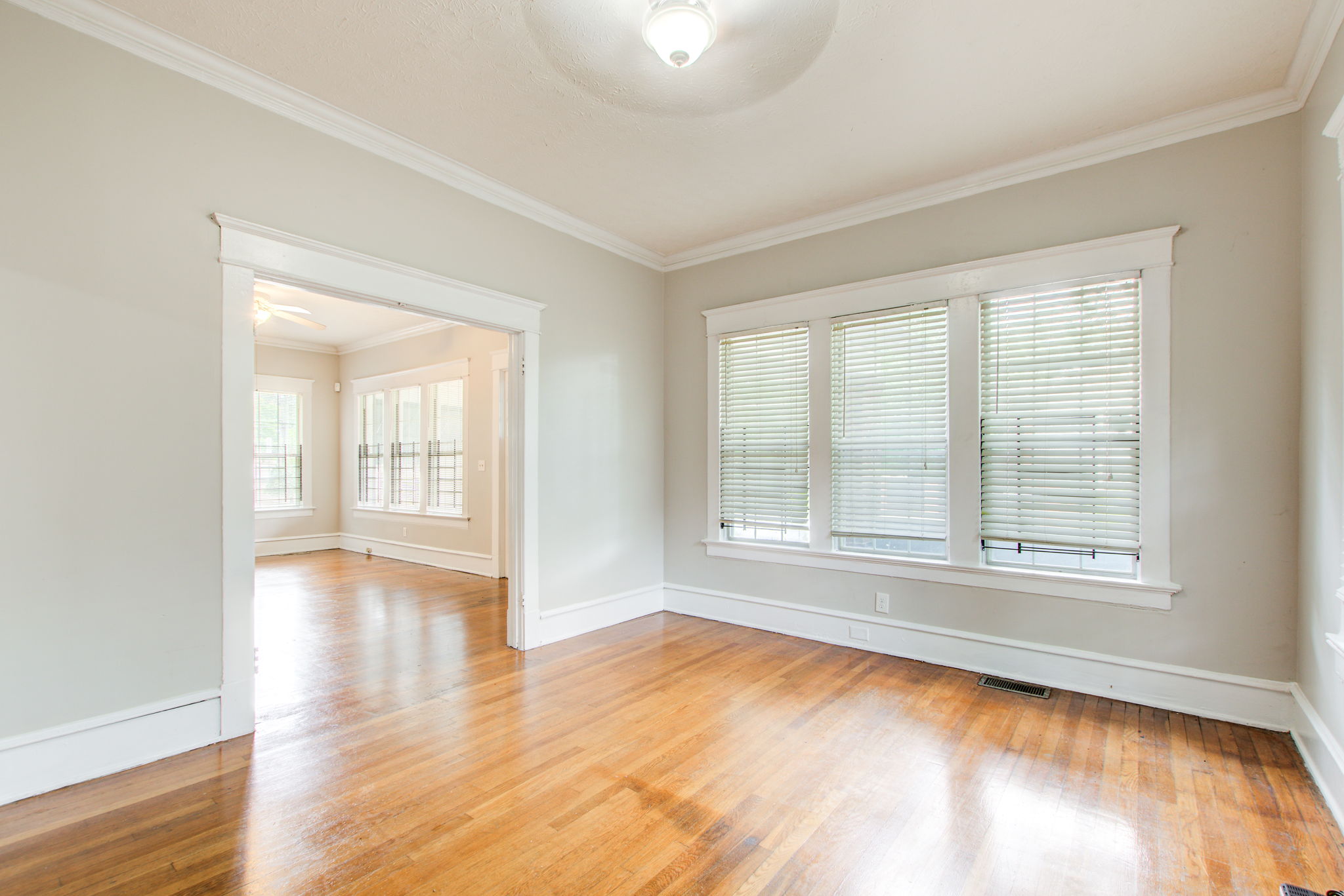 4 Parlor A w Living Room