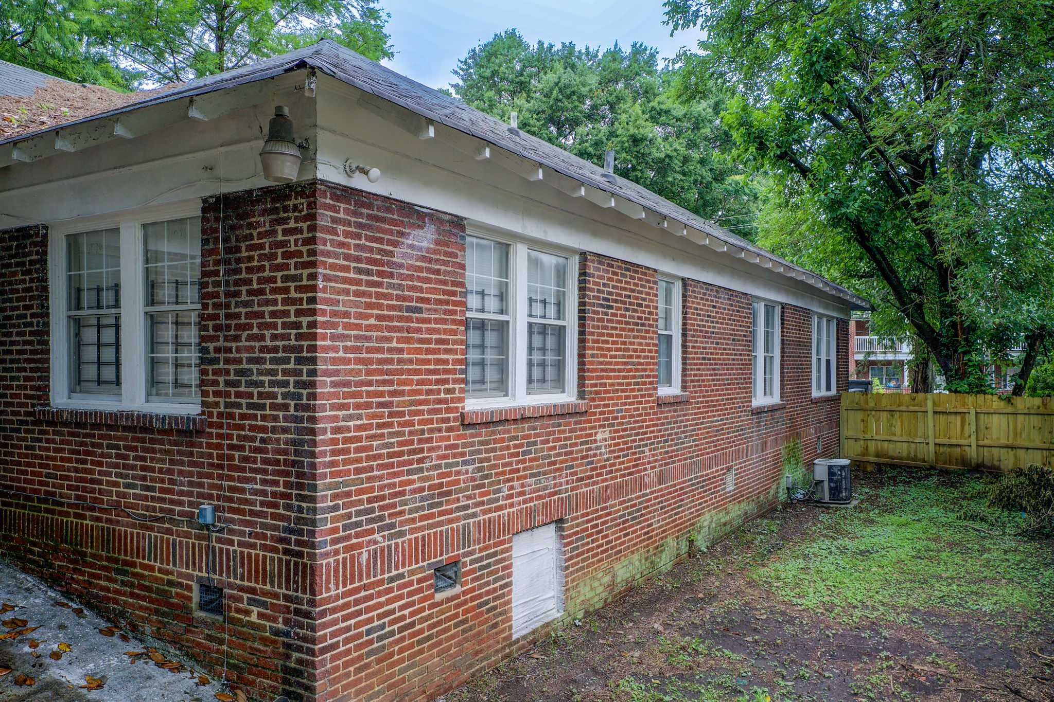 26 Aerial Ext Rear Partial + Side w Yard