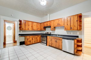 13 Kitchen C