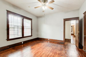 20 BR 3 A w Hallway