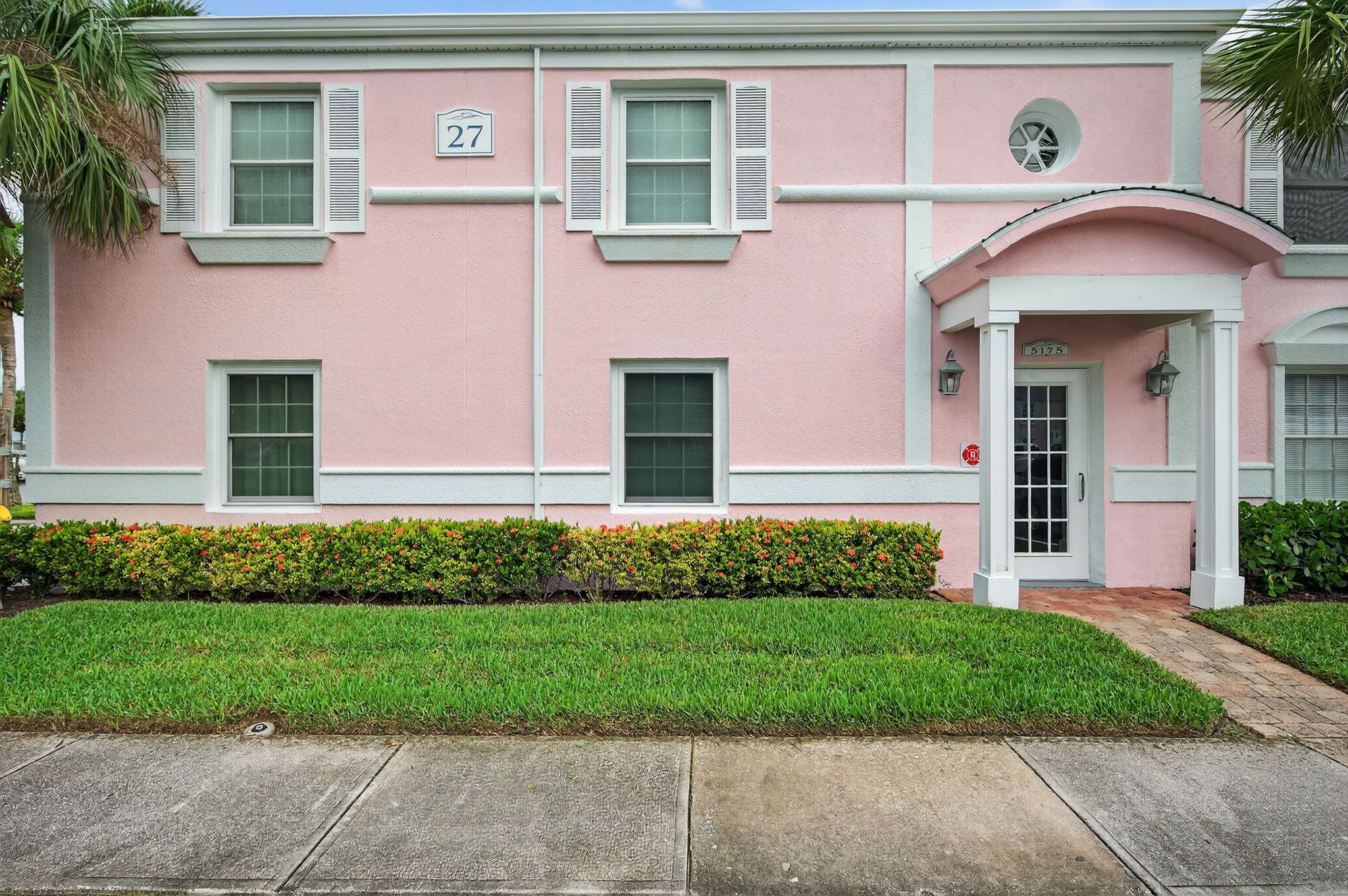 Exteriors (2)