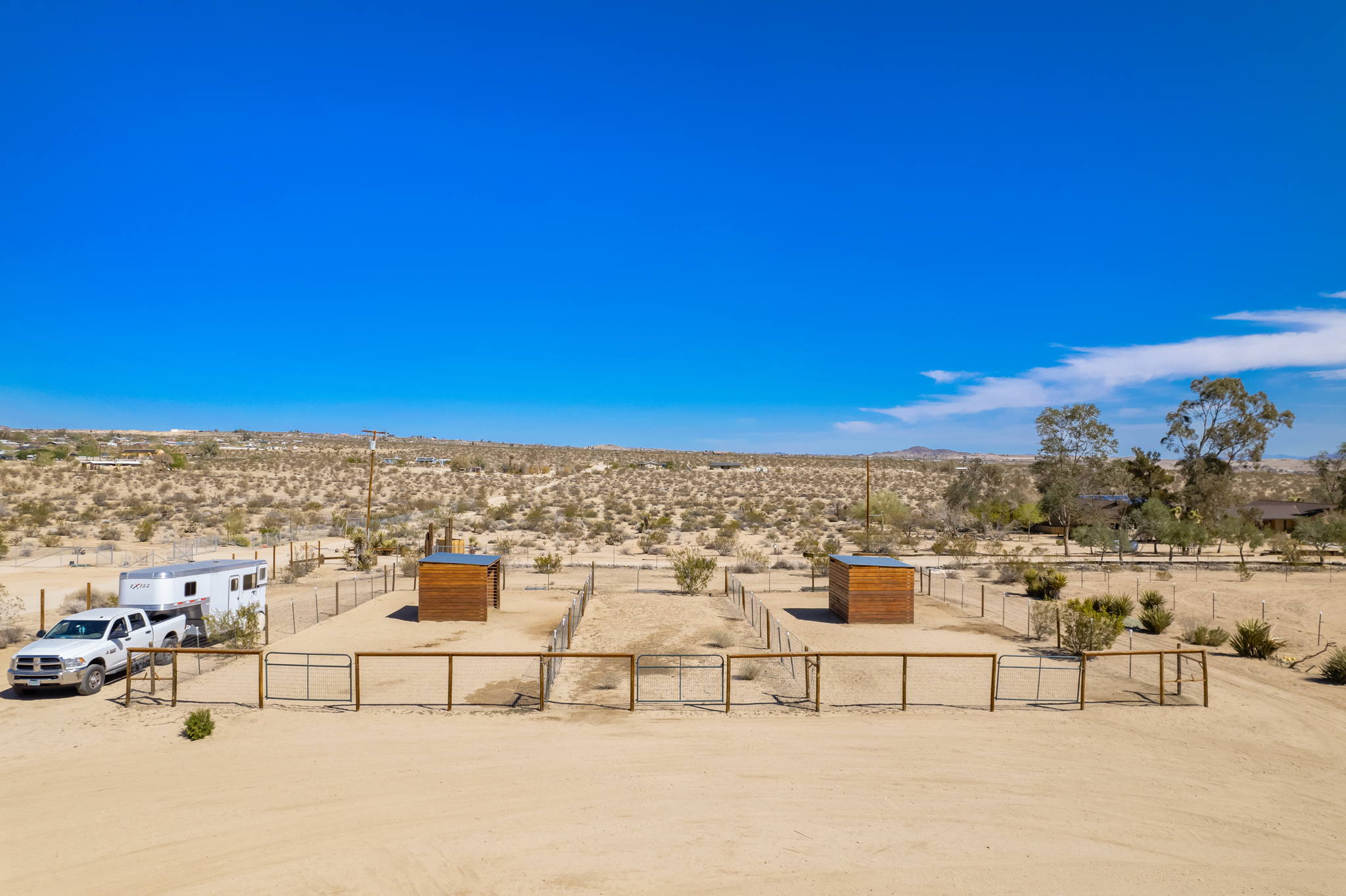 5175 Shadow Mountain Ave, Joshua Tree, CA 92252, USA Photo 5
