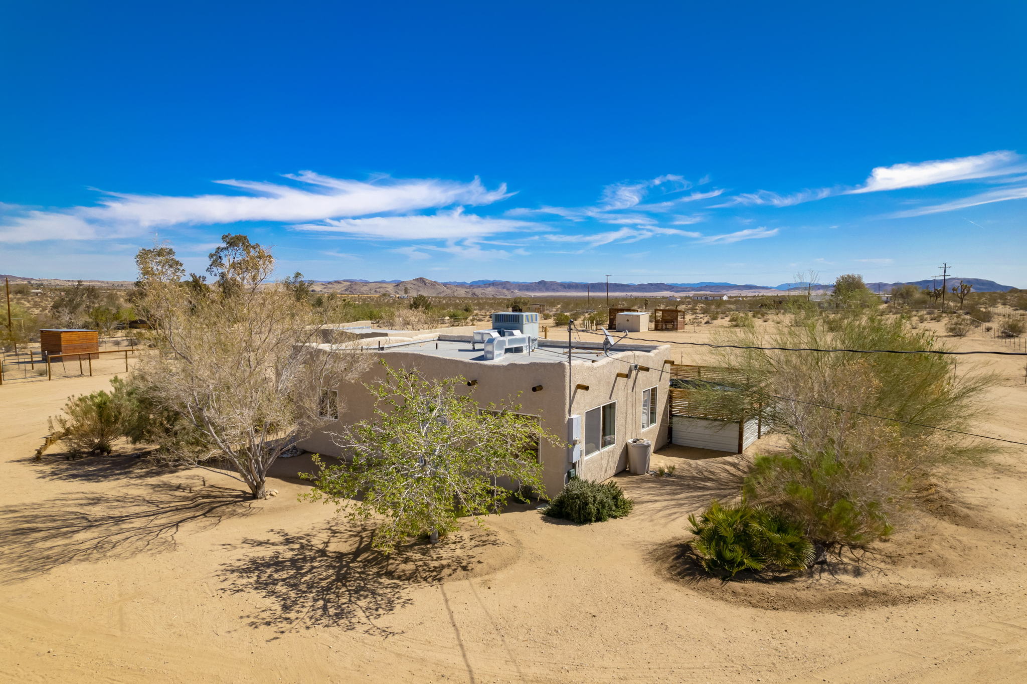 5175 Shadow Mountain Ave, Joshua Tree, CA 92252, USA Photo 2