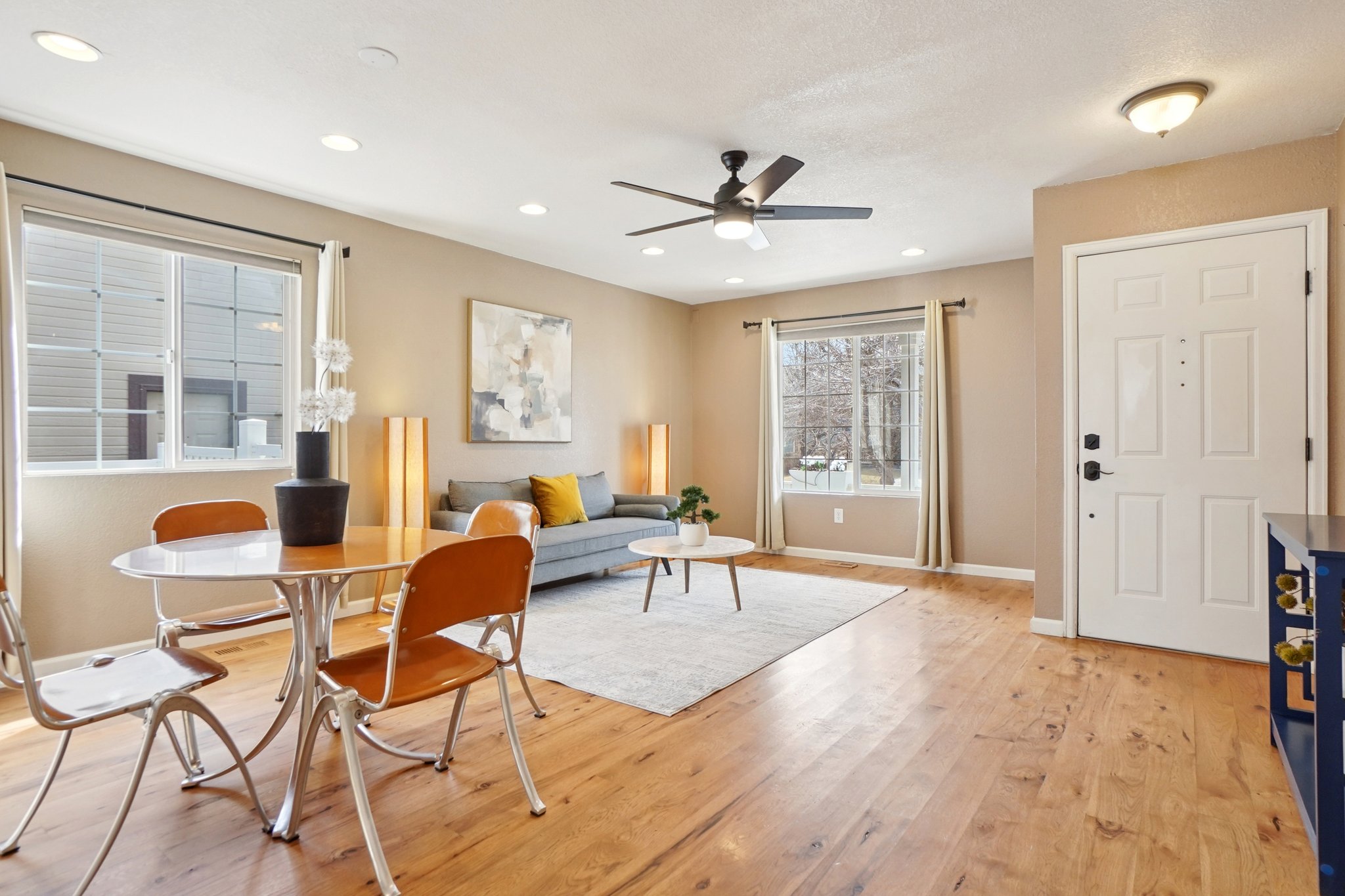 Paloma St-S1303-010.jpg