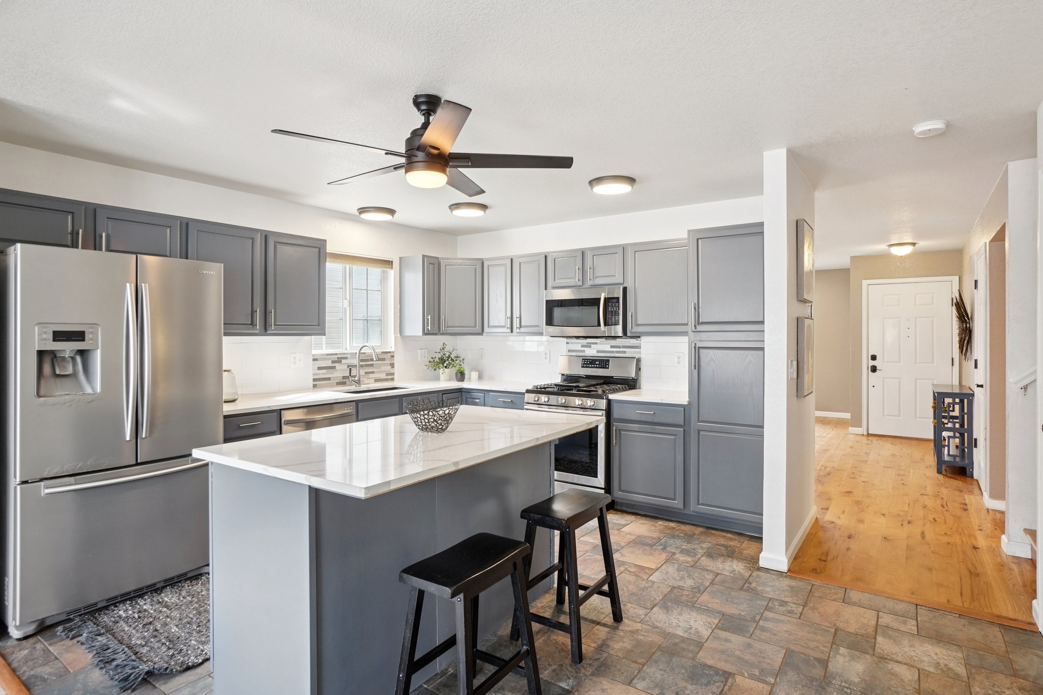 Paloma St-S1303-019.jpg