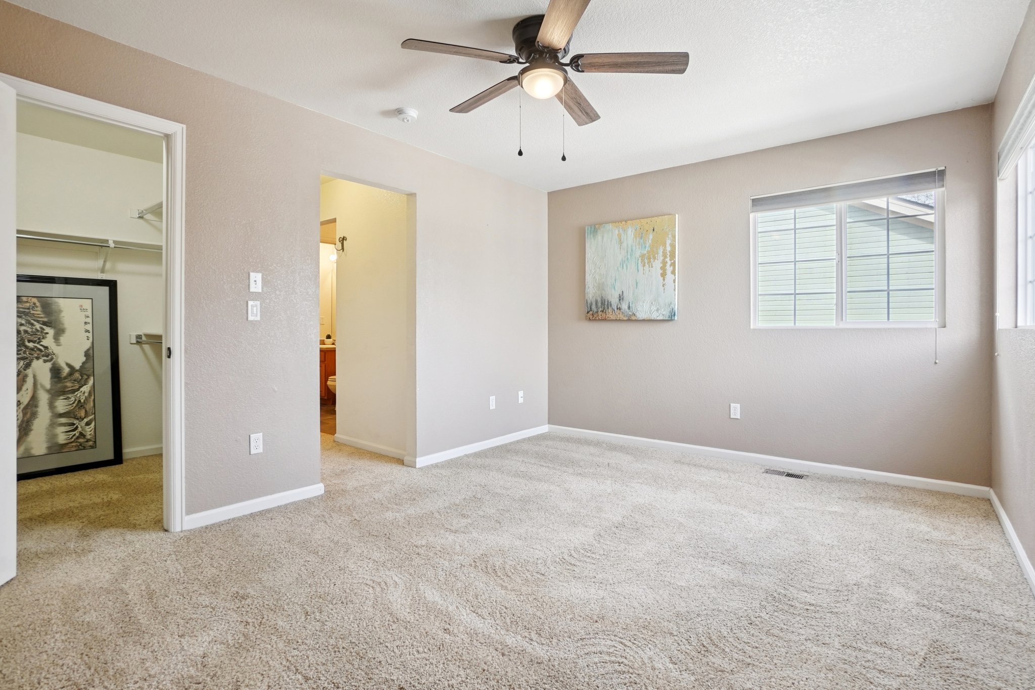 Paloma St-S1303-030.jpg