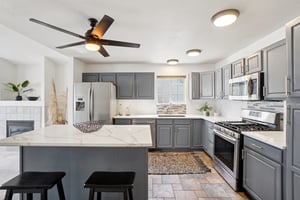 Paloma St-S1303-018.jpg