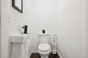 Paloma St-S1303-022.jpg