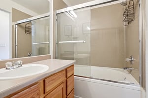 Paloma St-S1303-029.jpg