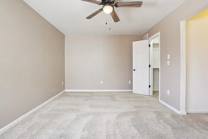 Paloma St-S1303-031.jpg