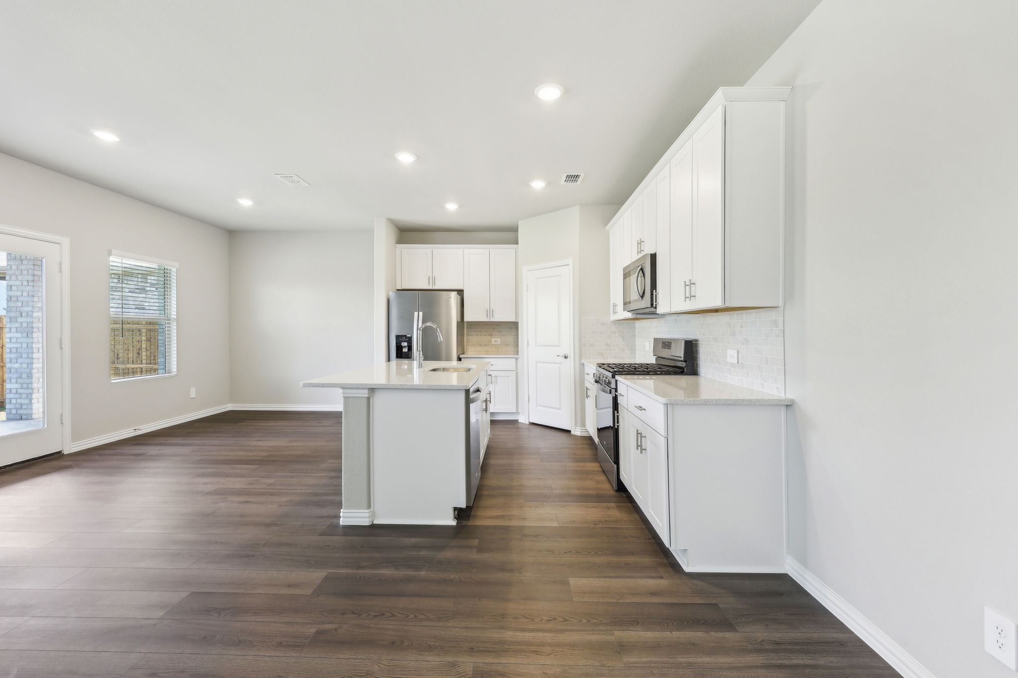 DFW - Simpson Crossing - 518 Ezra Lane, McKinney, TX 75069 - 010